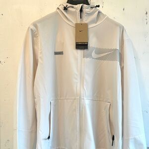 Nike Repel Hooded zip-up jacket| Sold out at Nike and most big retailers (XL)